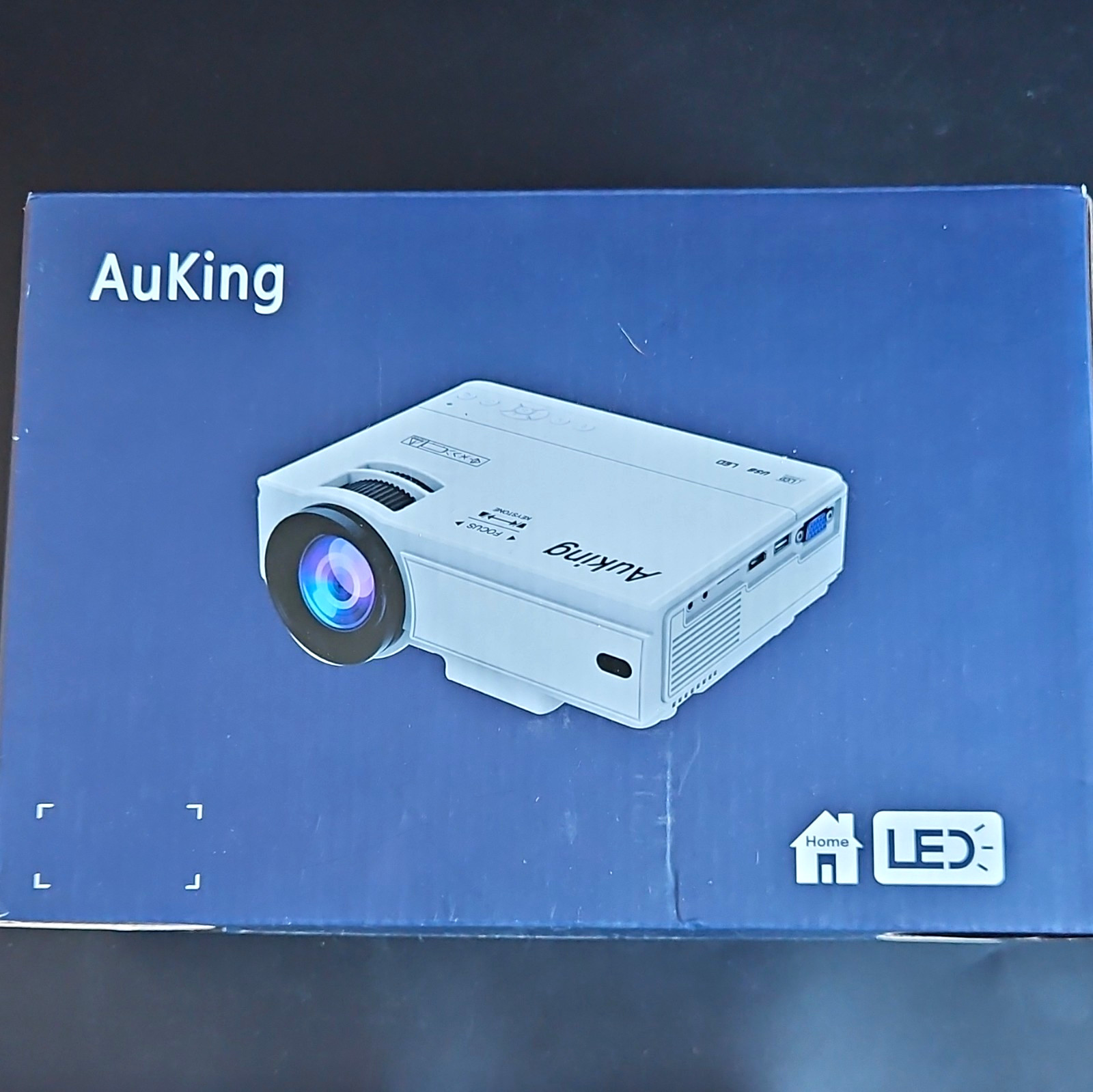 AuKing M8-F LED Mini Projector 720p 1080p Support 16:9 Portable White