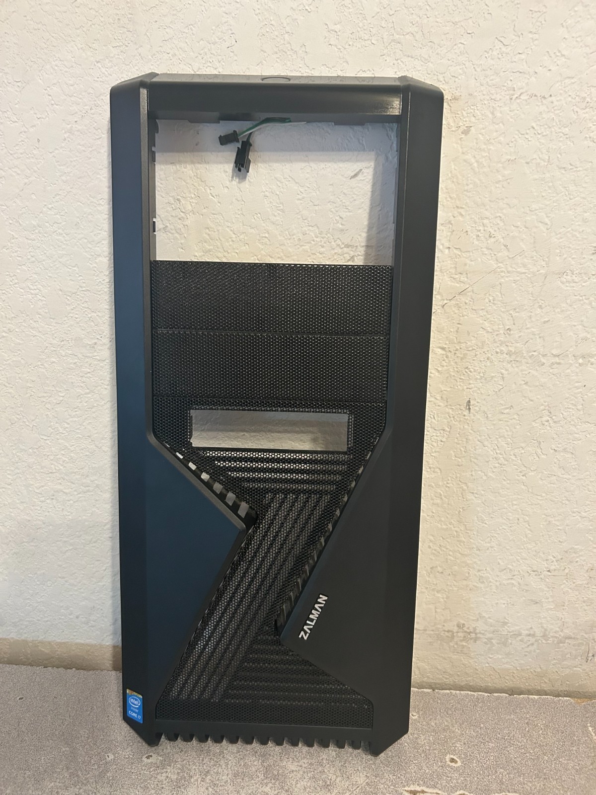 Zalman Z9 U3 Mid Tower ATX Bezel - Front Panel Only - Case Not Included