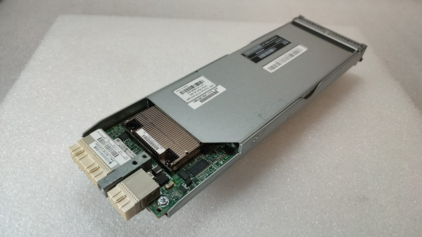 P04749-001 P10008-001 HPE Synergy Frame Link Module P04328-001