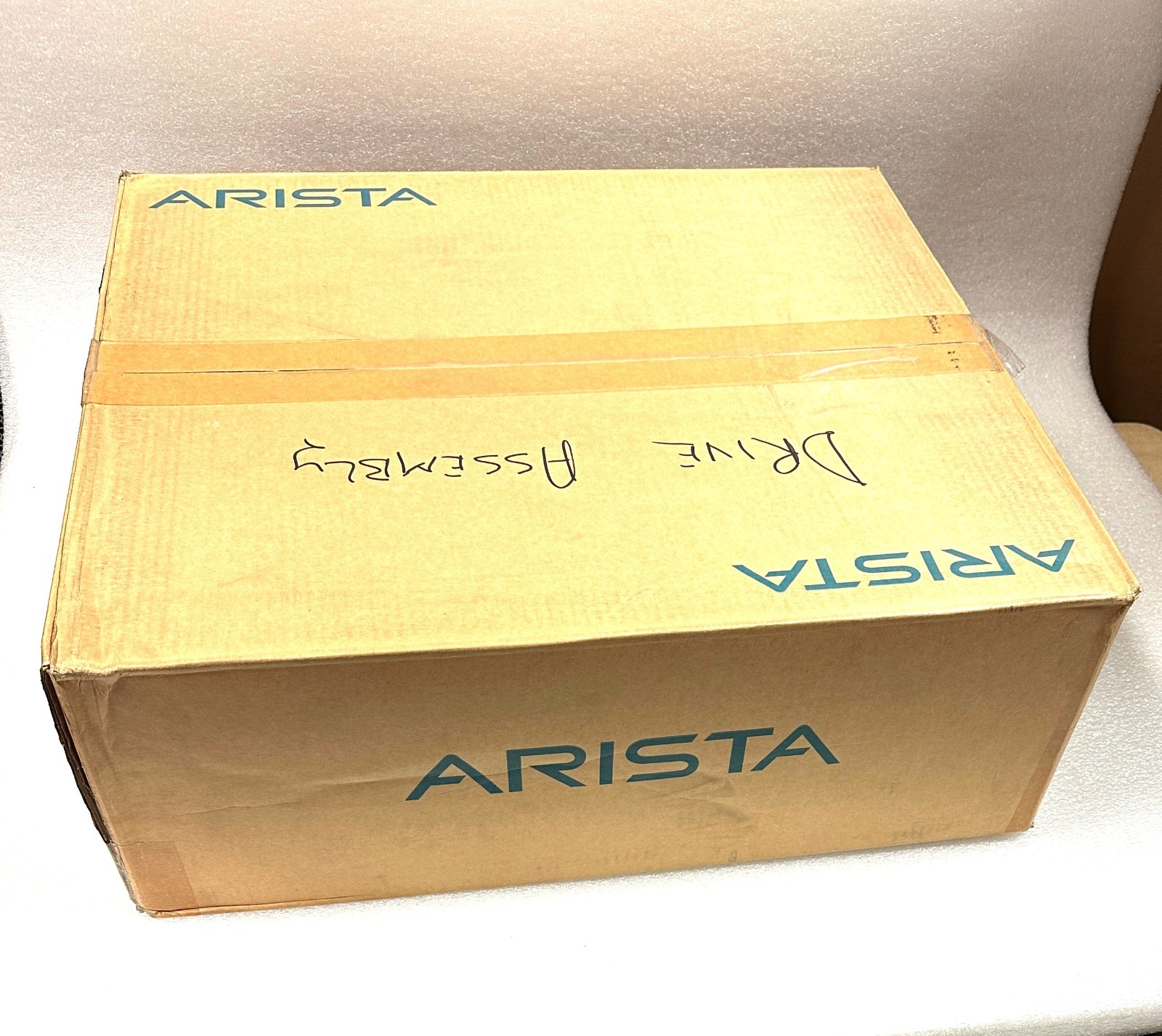 DCS-7048T-A-R New Arista   1GbE 4x SFP+ 2x AC PSU Switch Rear Airflow