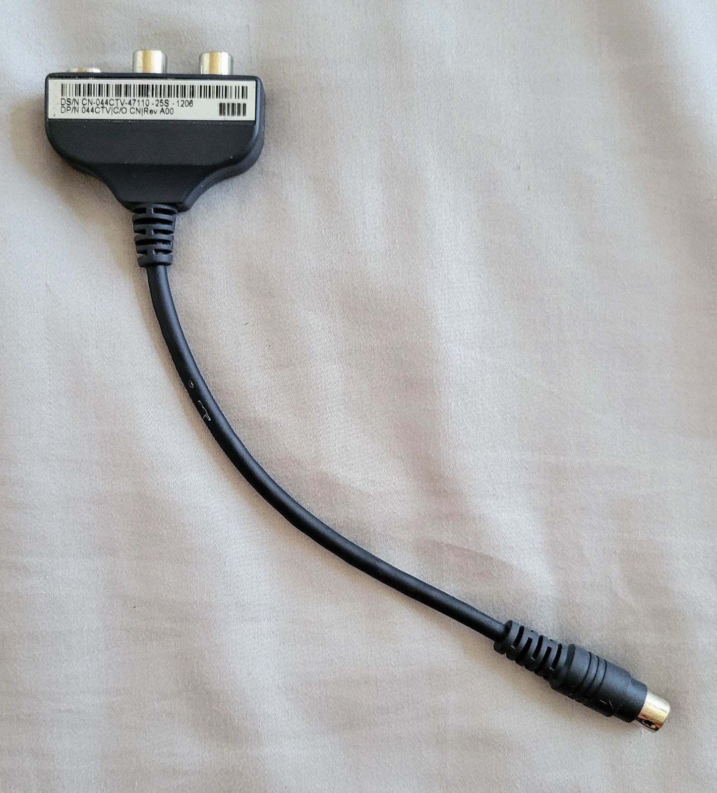 DELL 044CTV 70TVD S-Video/TV to S-Video & RCA Video SPDIF Audio Adapter Cable