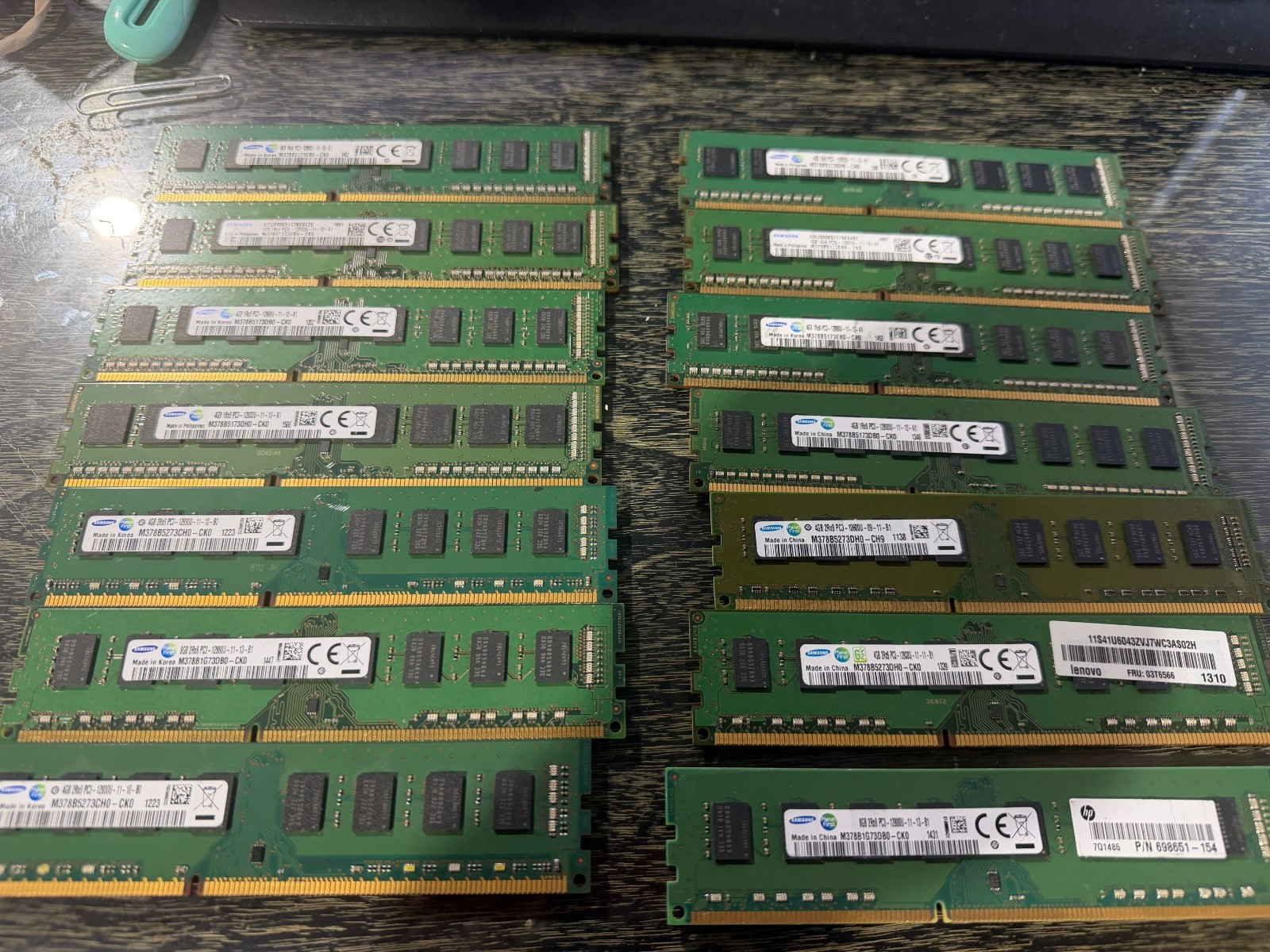 56GB Lot of 14 Samsung 4GB DDR3 desktop Memory 1333MHZ  1600MHZ  & others