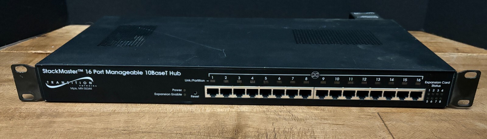 Transition Networks Stackmaster 16 Port Manageable 10BaseT Hub SMHB-E-TBT-16