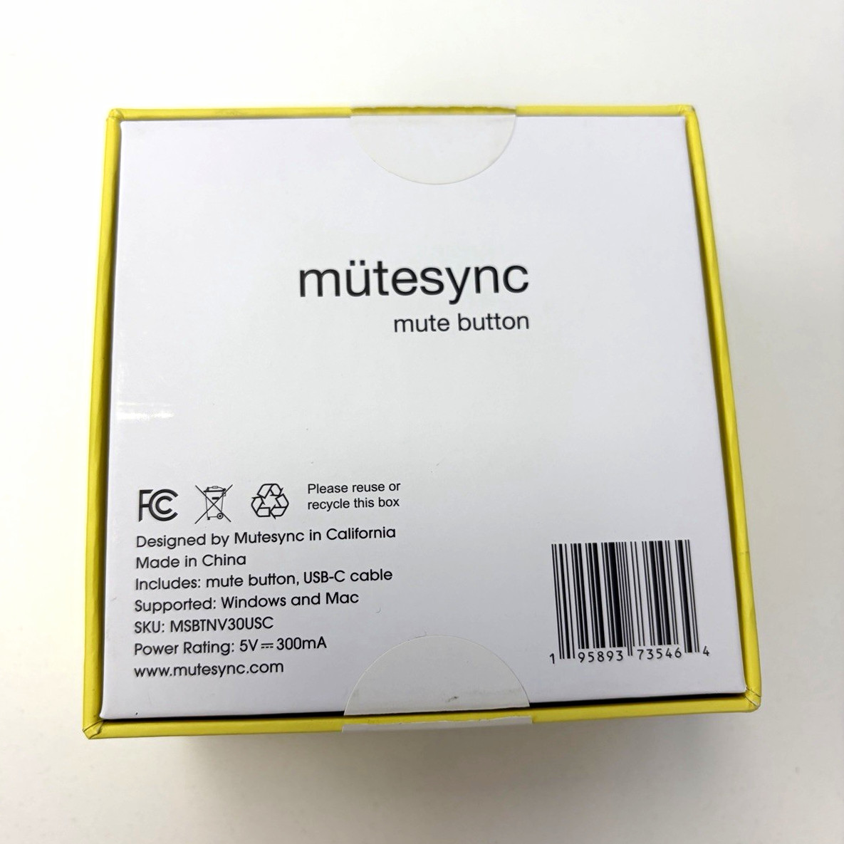 mütesync Mute Button USB-C Desktop Microphone Mute Control for Windows/Mac White