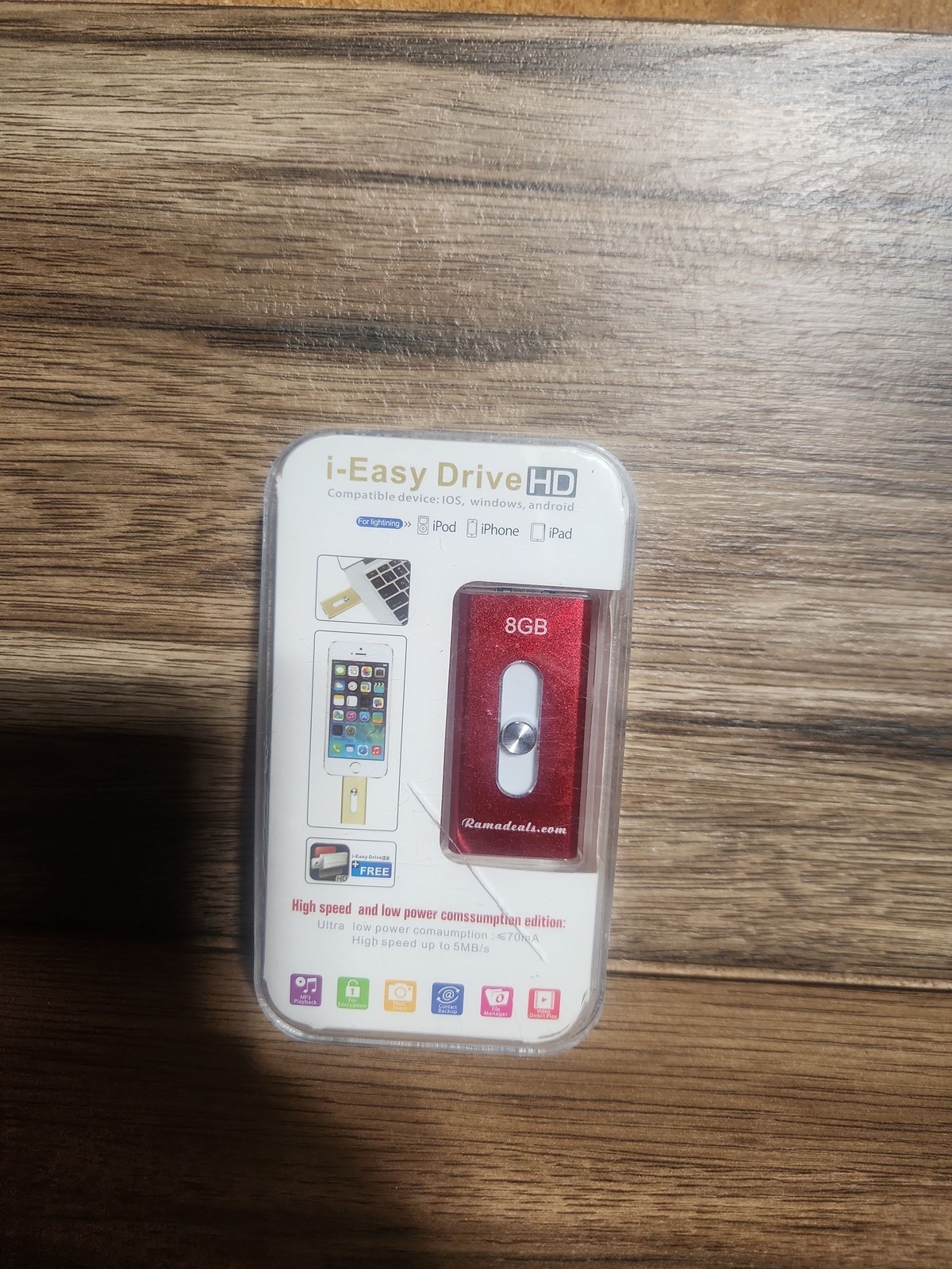 i-Easy Drive HD 8GB Dual Connector Flash Drive (Lightning/USB-A)