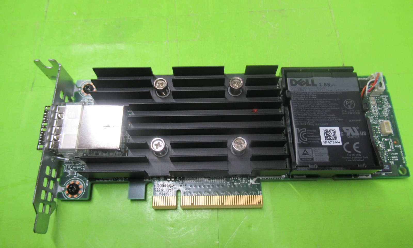 Dell Perc H840 PCI-e SAS 12Gb/s Raid Controller 0M9RY6 w/ Low  Profile