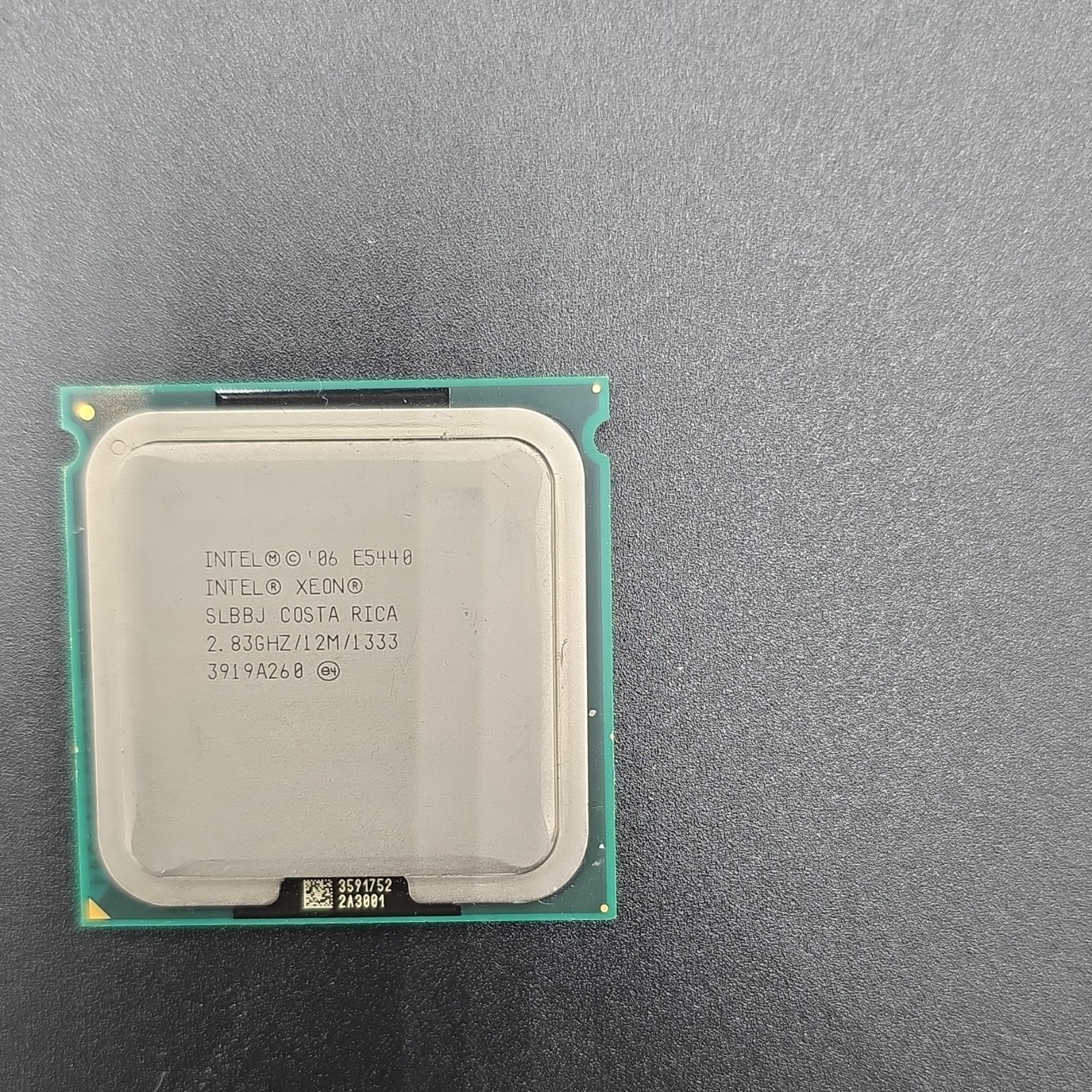 Intel Xeon E5440 SLBBJ 2.83GHz 4-Core 12MB LGA 771 Server CPU