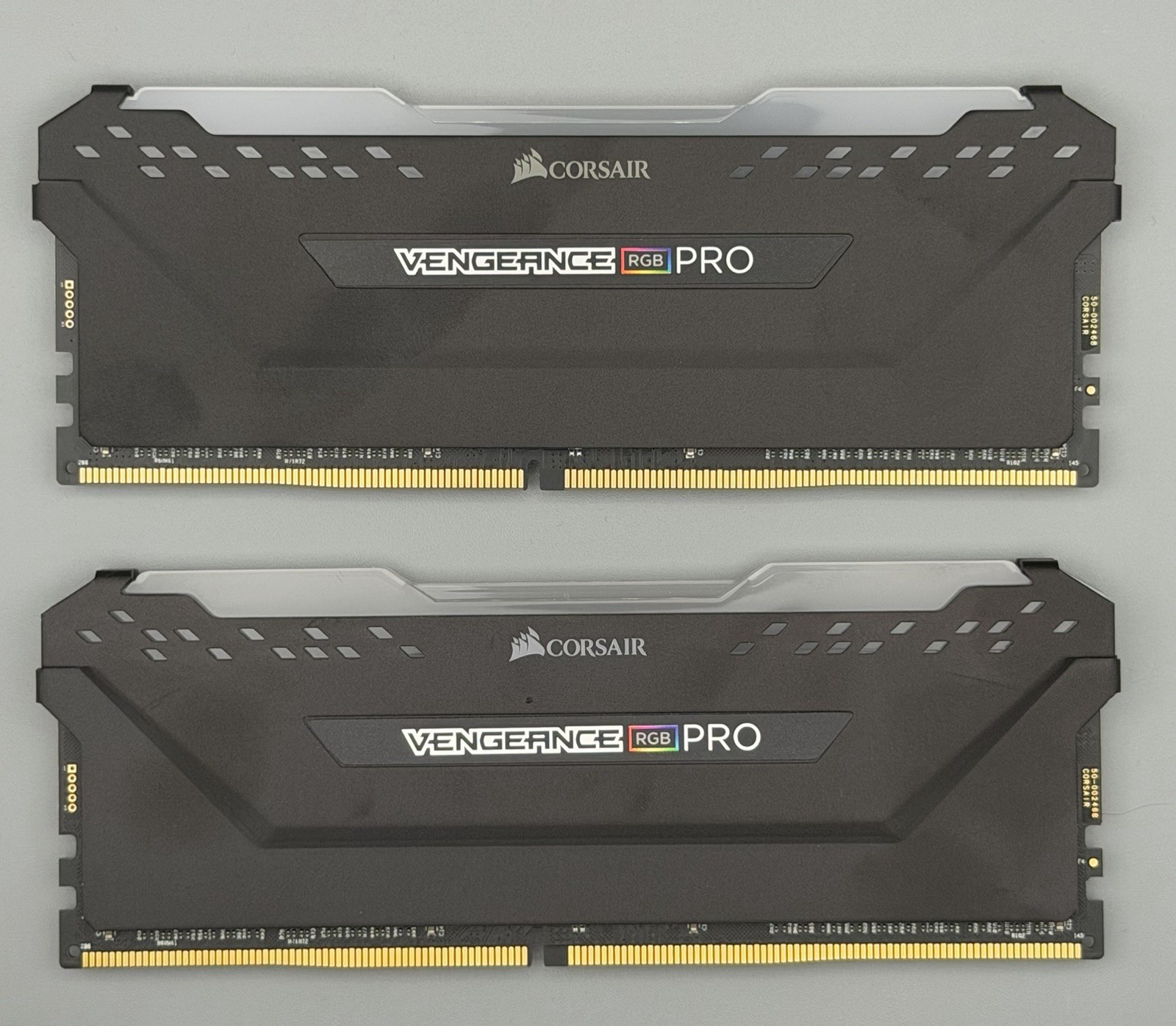 Corsair Vengeance RGB Pro 32GB (2x16GB) DDR4 3200 DIMM CMW32GX4M2E3200C16 🔥🔥🔥