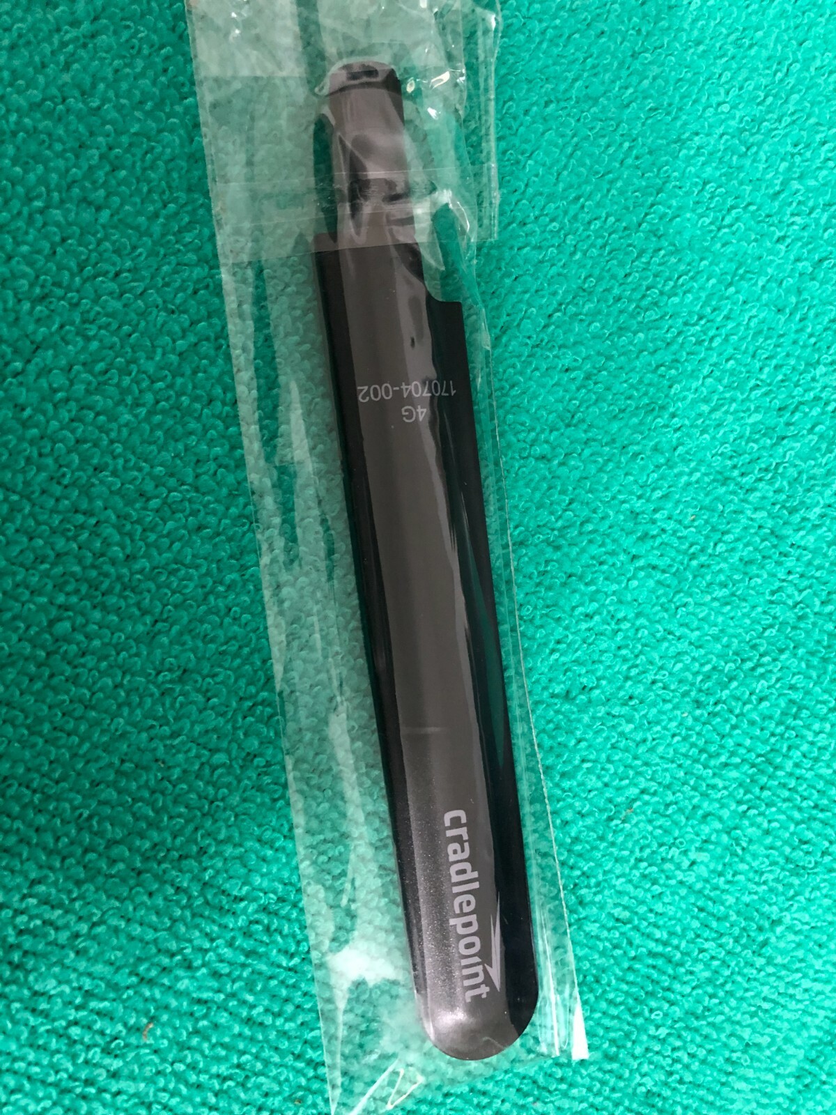 Genuine Cradlepoint Black, LTE/4G/3G 2dBi/3dBi Antenna 170704-002 IPR900 
