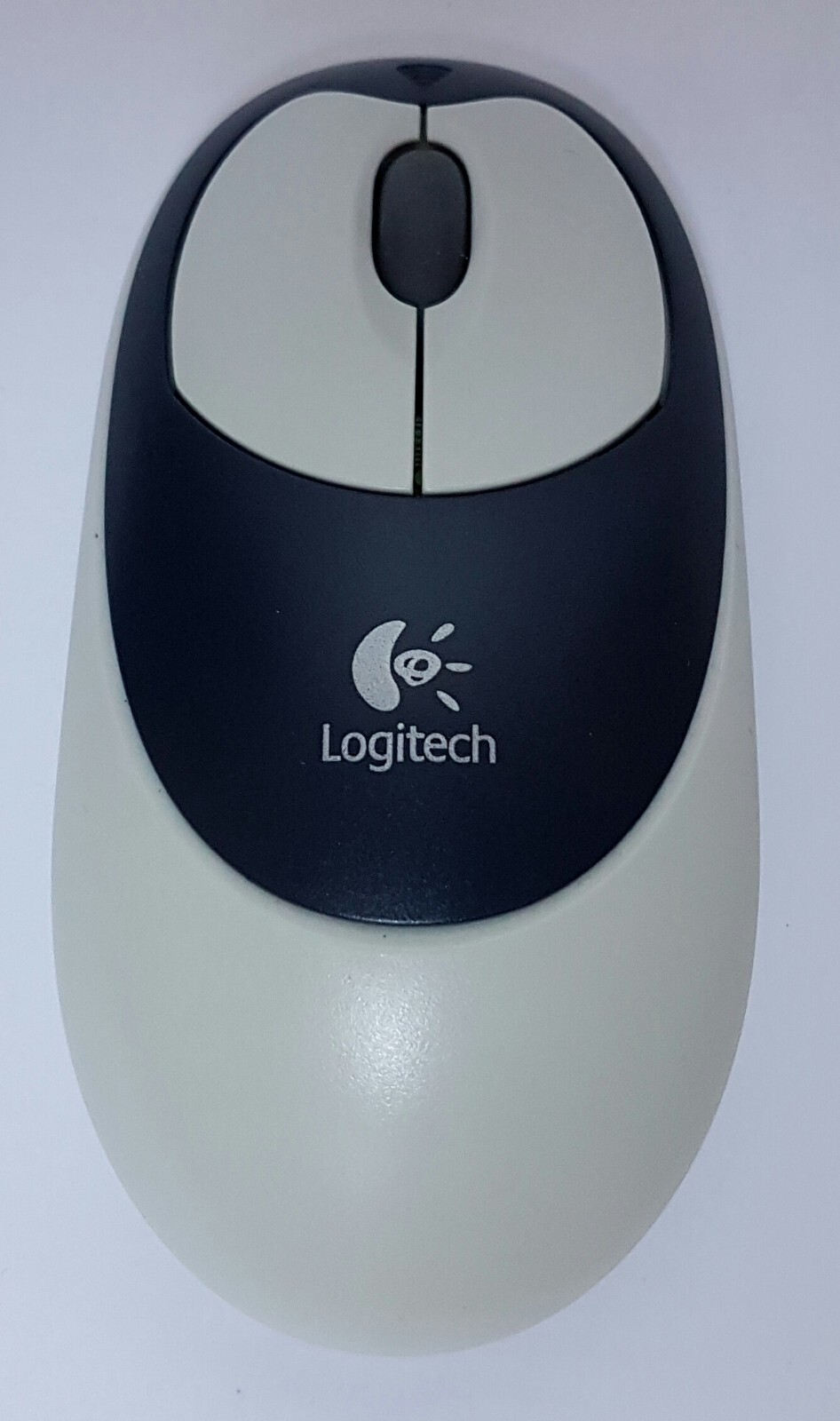 Genuine Logitech 851390-0000 M-RN67 White 2-Button Cordless USB Mouse Untested