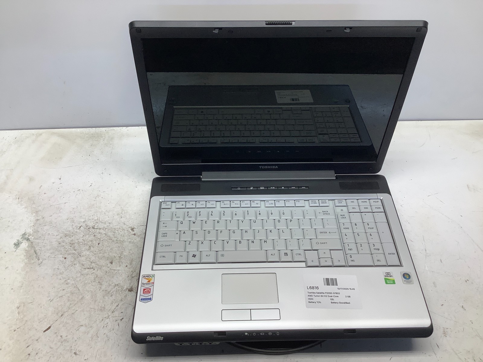 Toshiba Satellite P205D-S7802 AMD Turion 64 X2 Dual-Core TL-58 2 GB NO HDD