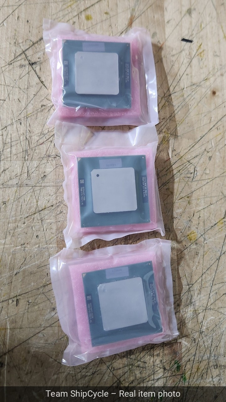 Lot of THREE HP SL5XL Intel PIII 14Ghz 512K 133MHz processors  Tualatin G2U