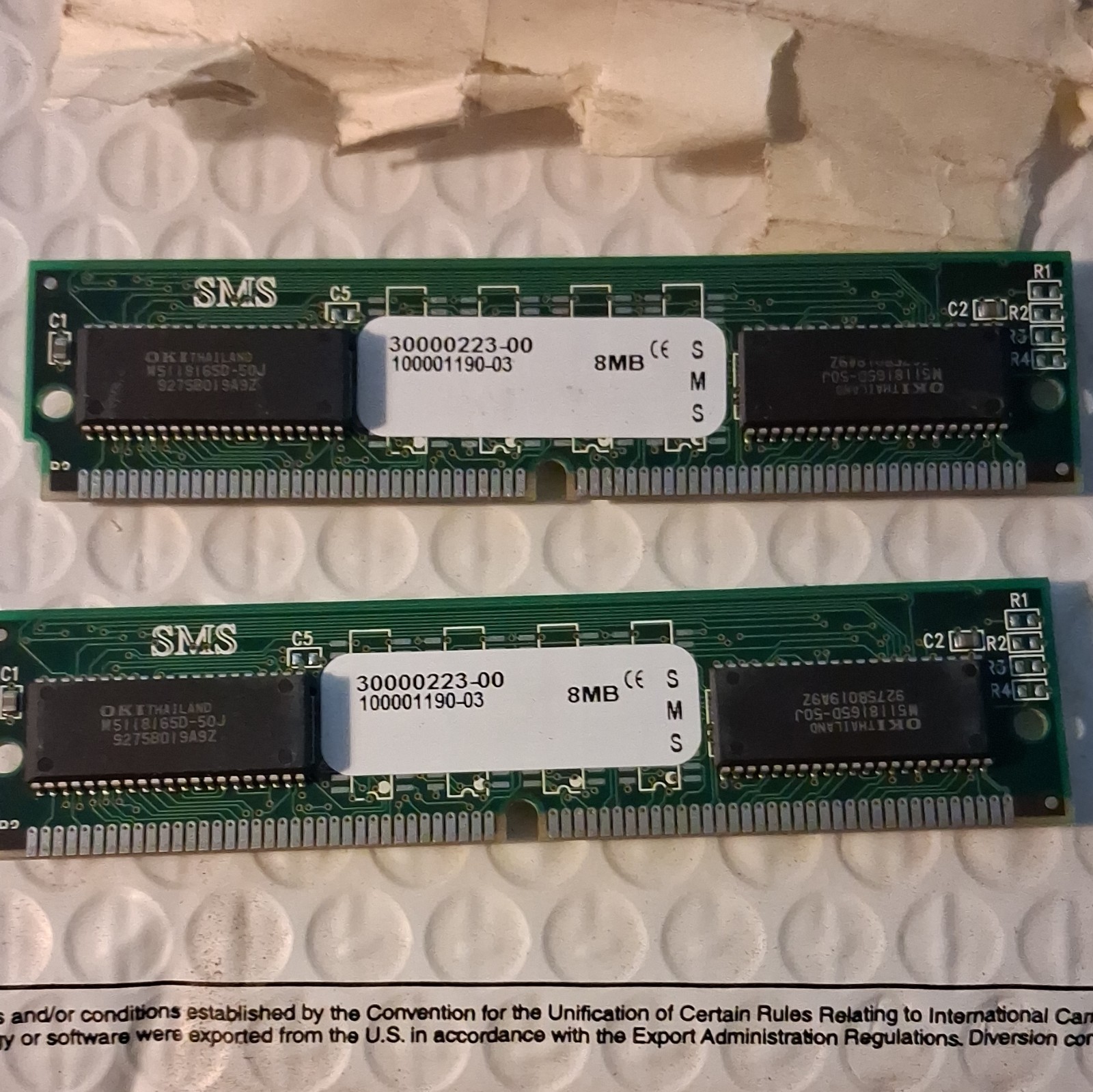 SMS 16MB Kit (2x8MB) 72-Pin SIMM SDR SDRAM PC-133 ECC 30000223-00 (2)