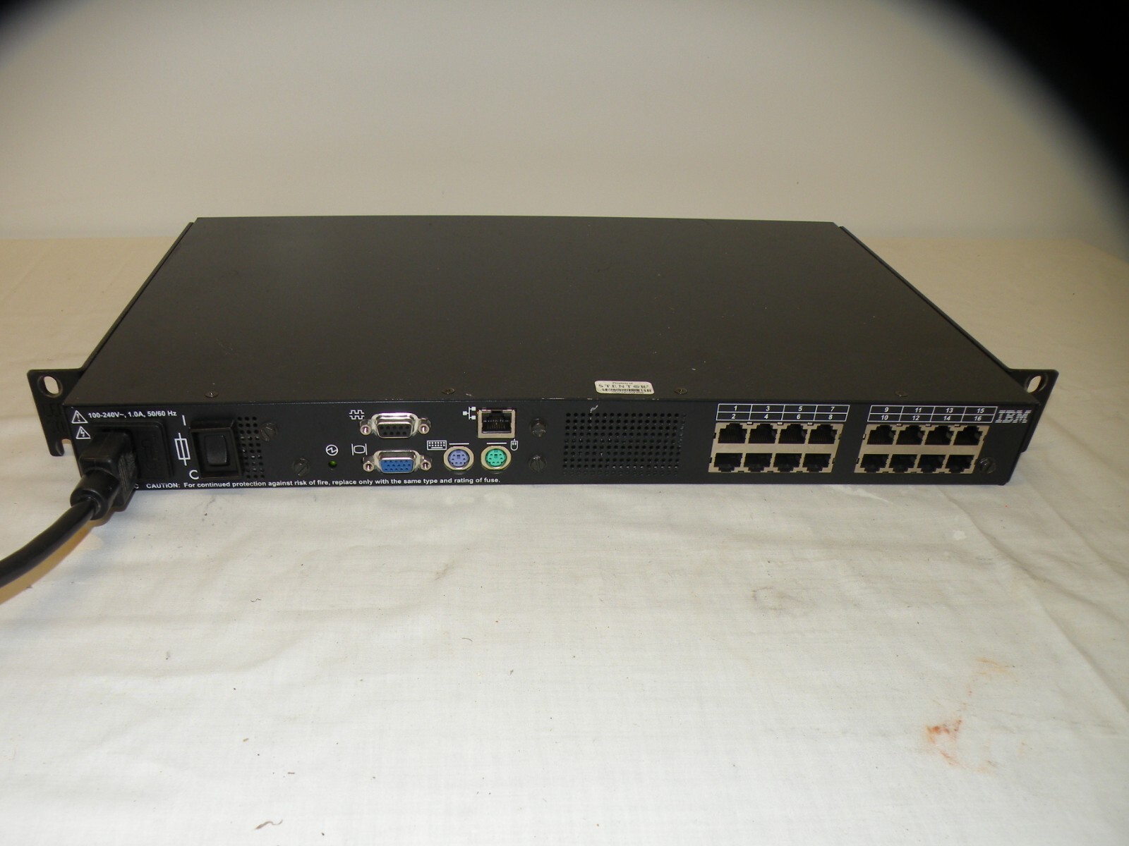 IBM 32P1651 520-283-006 16 PORT CONSOLE MANAGER KVM SWITCH 1735-R16 W/ BRACKETS