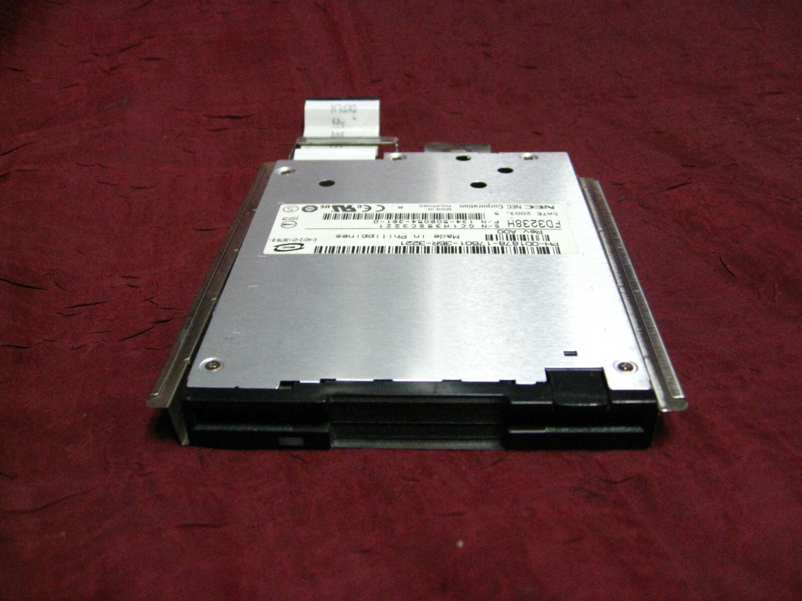 NEC Internal 3.5" Floppy Drive FD3238H SATA PATA from Dell PowerEdge 1750