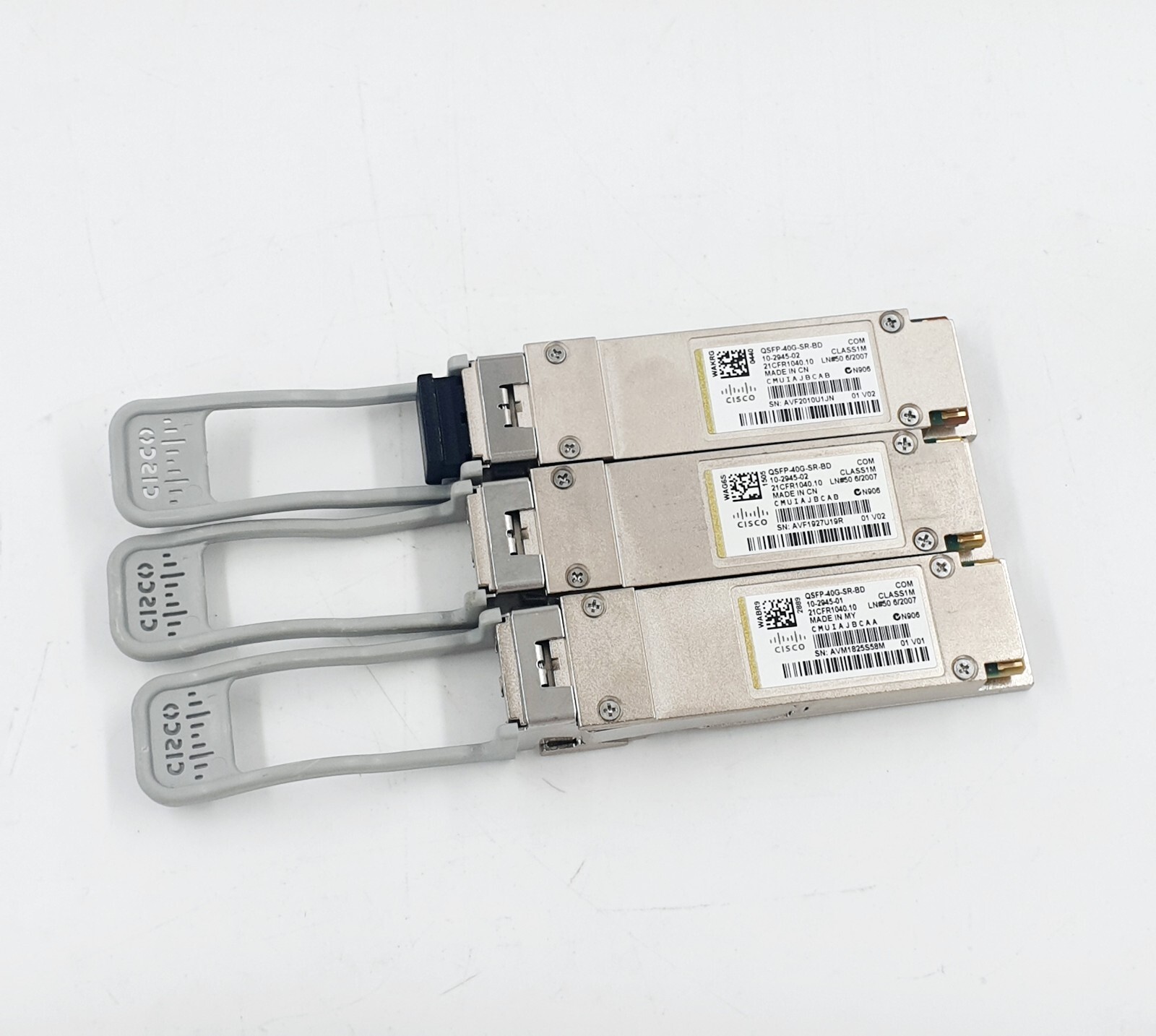 Lot of 3 Cisco QSFP-40G-SR-BD 40GBASE-SR-BiDi duplex MMF 10-2945-02 Transceiver