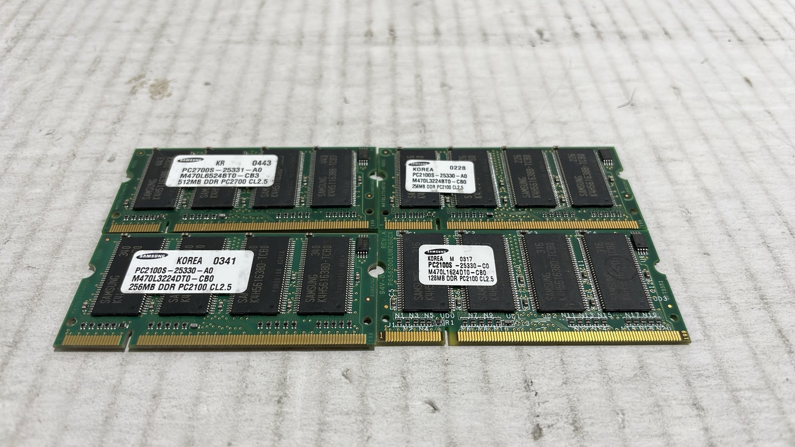 Samsung DDR SO-DIMM RAM 512MB 256MB 128MB PC2100 PC2700 Lot Of 4