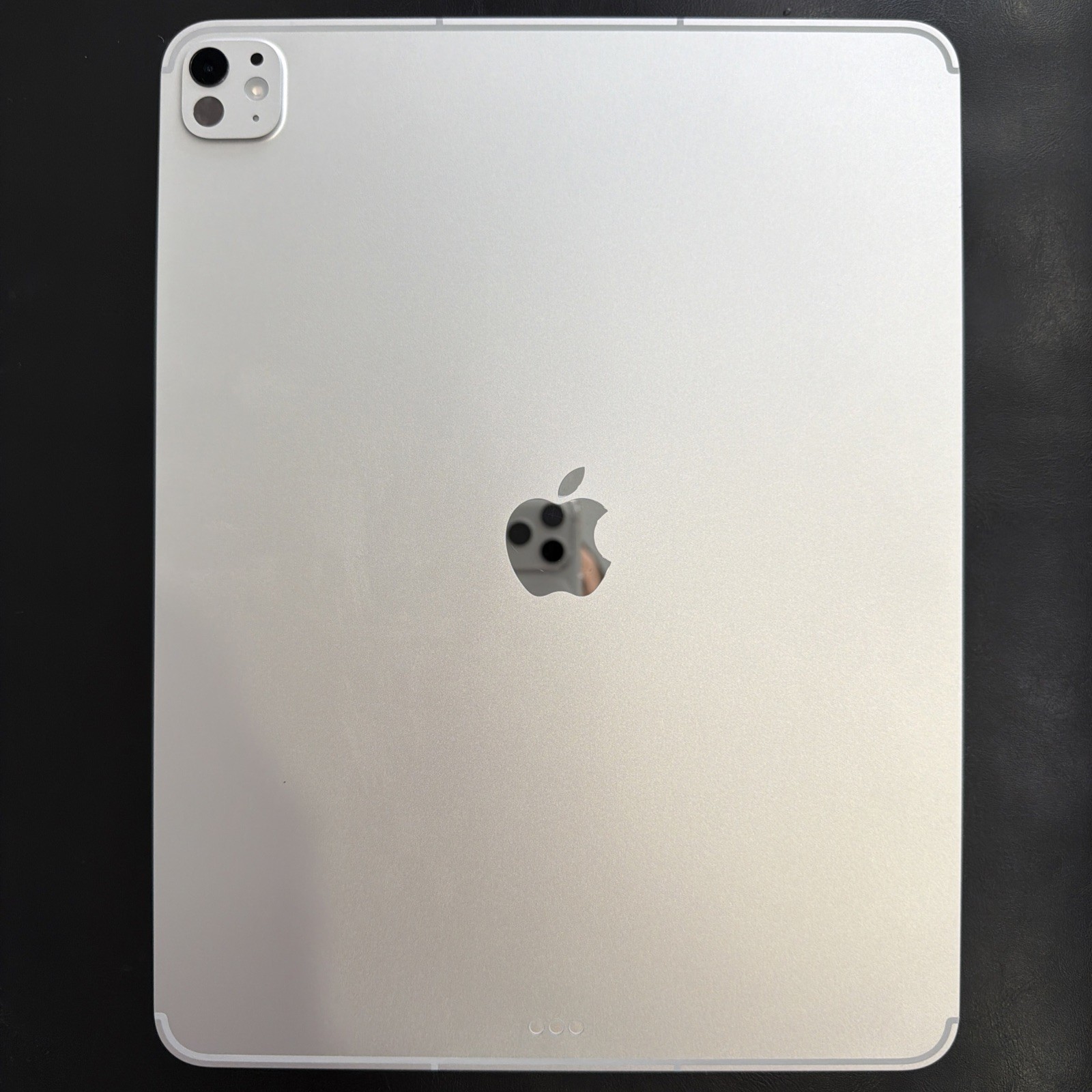 iPad Pro 13 M5 - 1TB - Silver - Nano Texture - Cellular (Verizon) - Mint Cond.