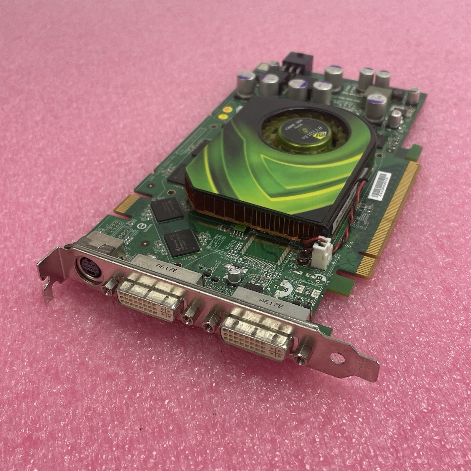 PCI-E express card NVIDIA Quadro 180-10455-000-A01 P455
