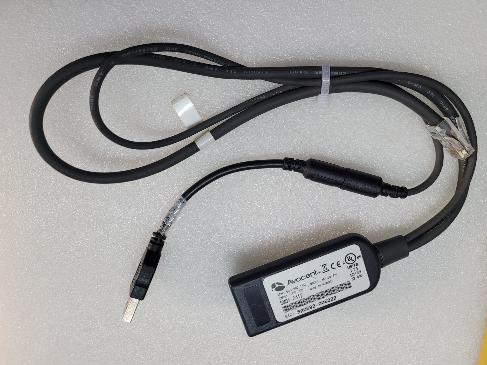Vertiv Avocent MPUIQ-SRL MPU KVM Interface Module Serial Data Transfer cable