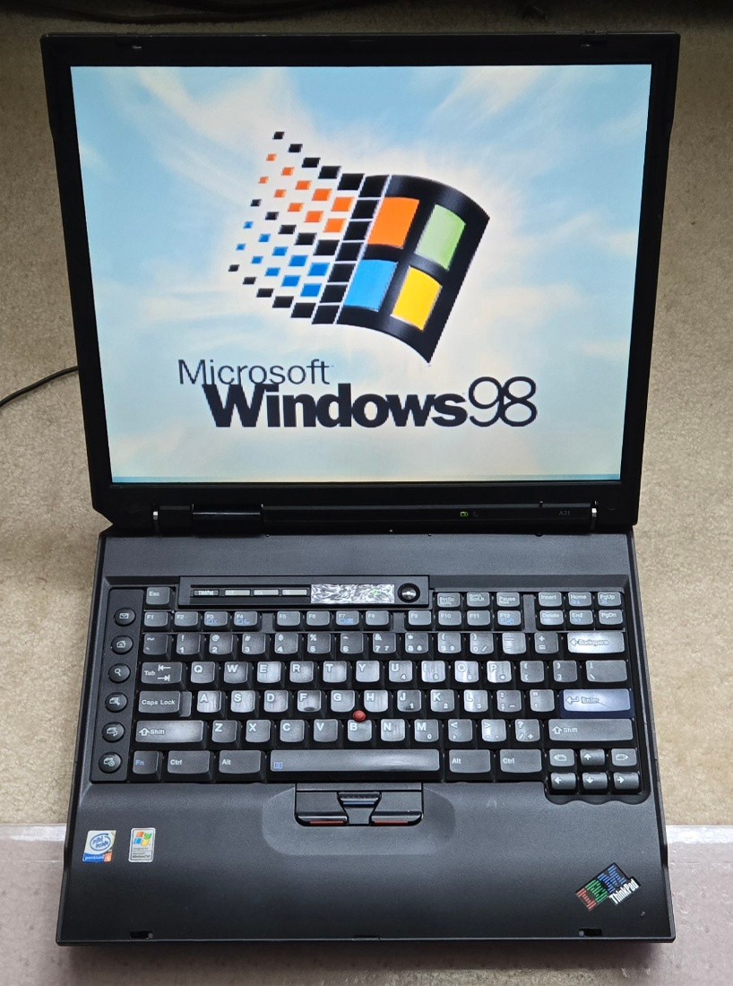 IBM ThinkPad A31 Laptop Windows 98 & XP Dual Boot, Floppy Drive, Works Great