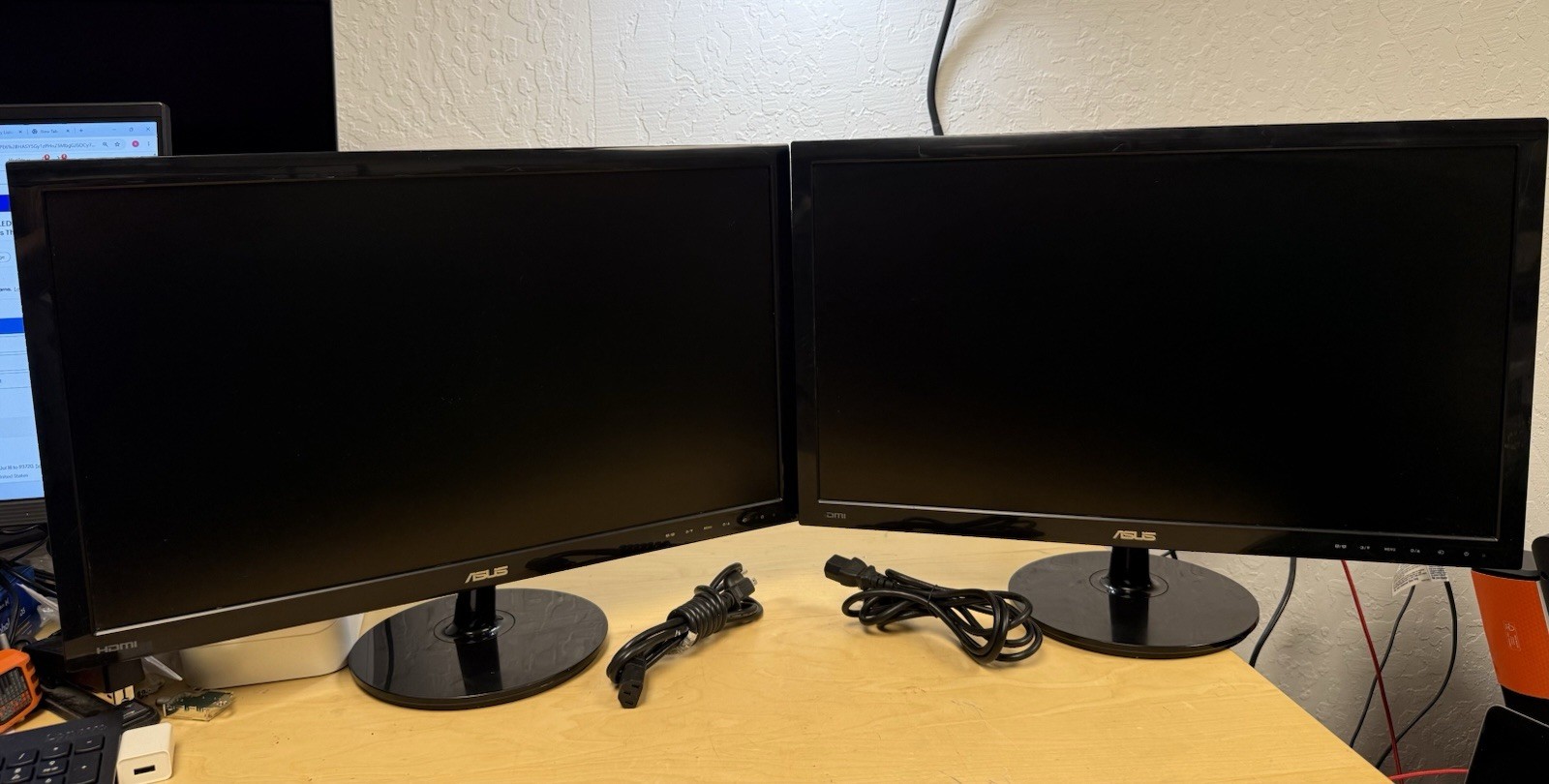 LOT OF 2 ASUS (VS248)  24" Full HD LED  W STAND & POWER CORDS - TESTED