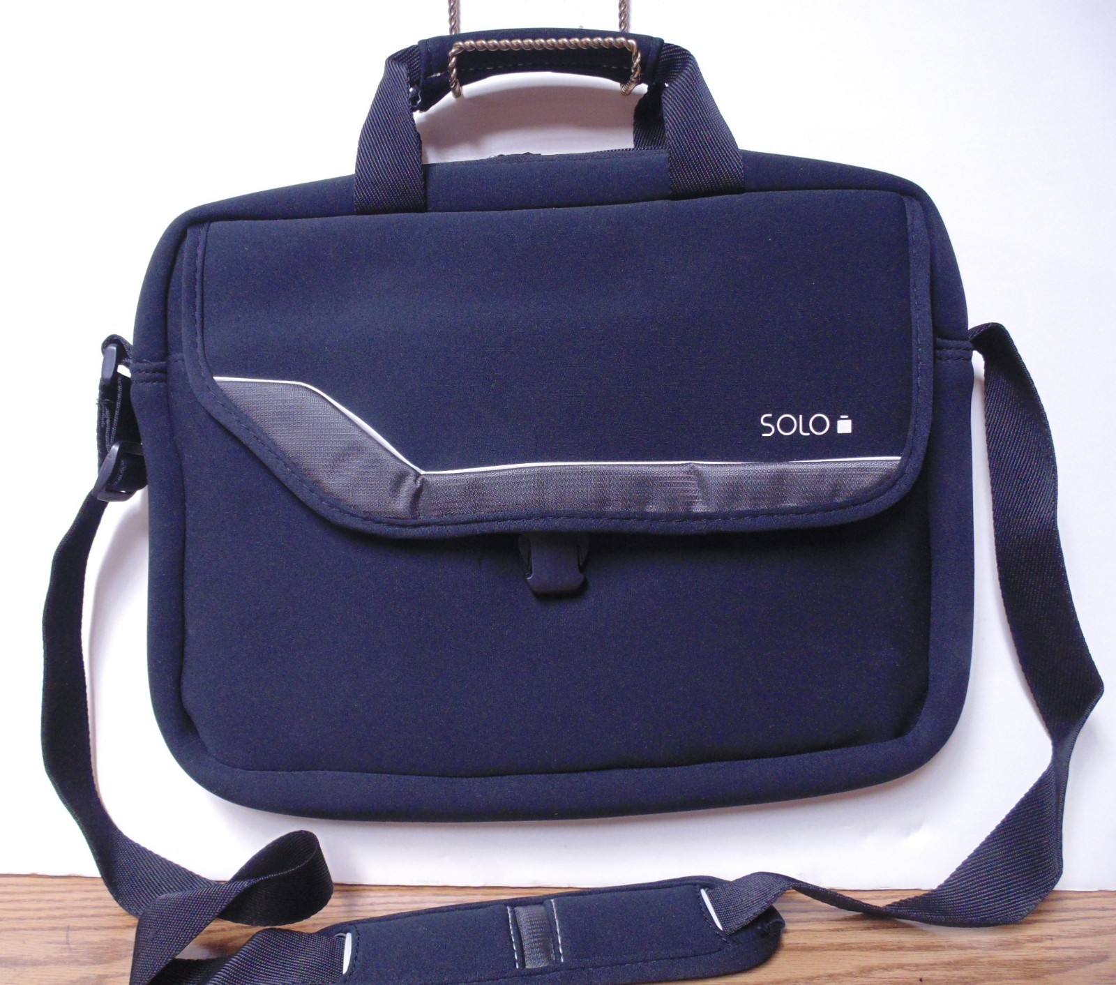 Solo New York Vector Collection Laptop Case  VTR131-4/28 Laptop up to 14.1" VG