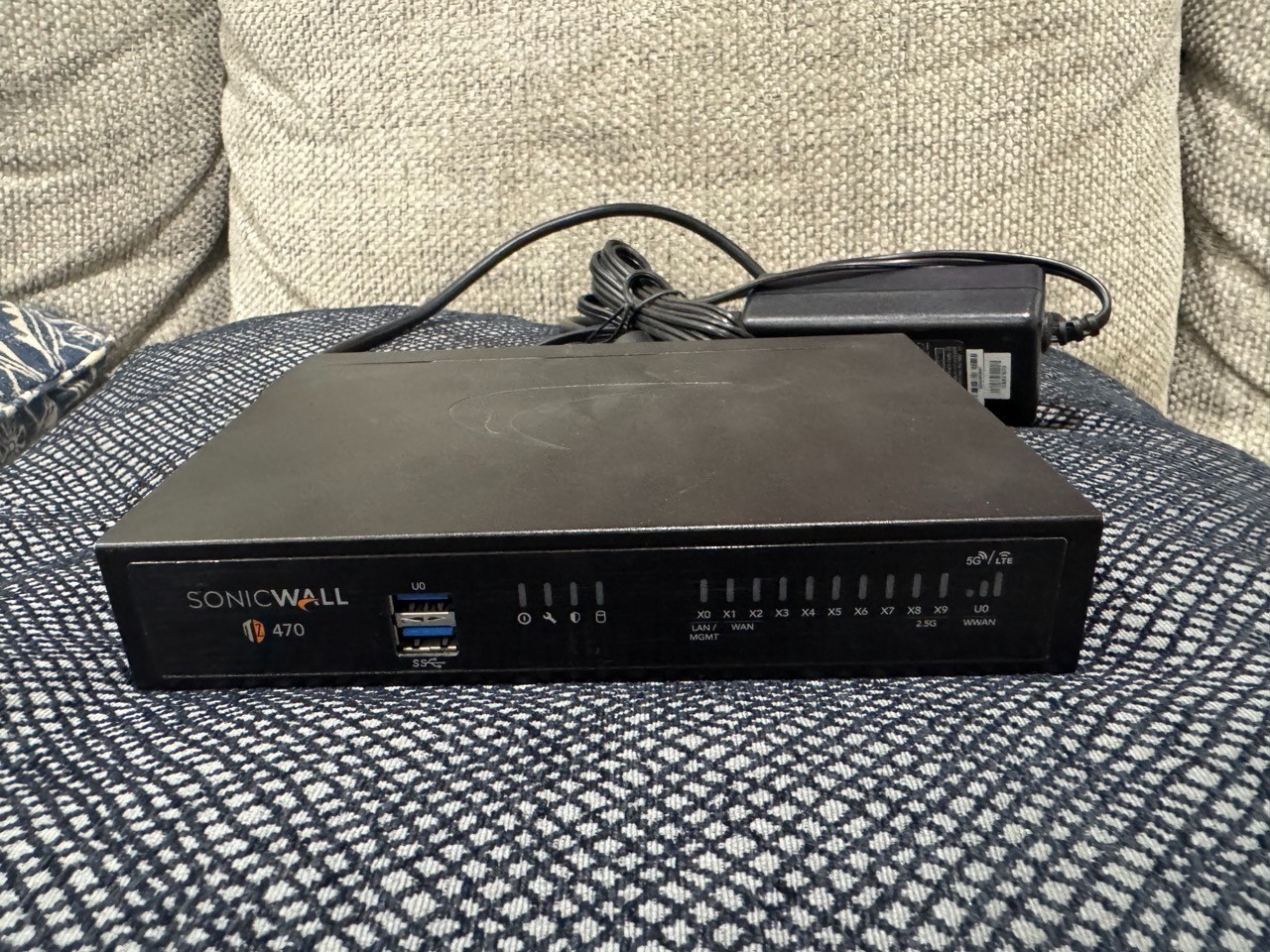 SonicWall TZ470 Gen 7 Firewall APL570F1 w Power Adapter G2U