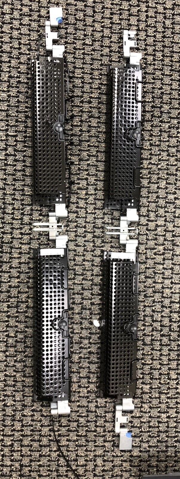 Dell CN-0UU299 Retractable Cable Management Tray Arm For PowerEdge Servers