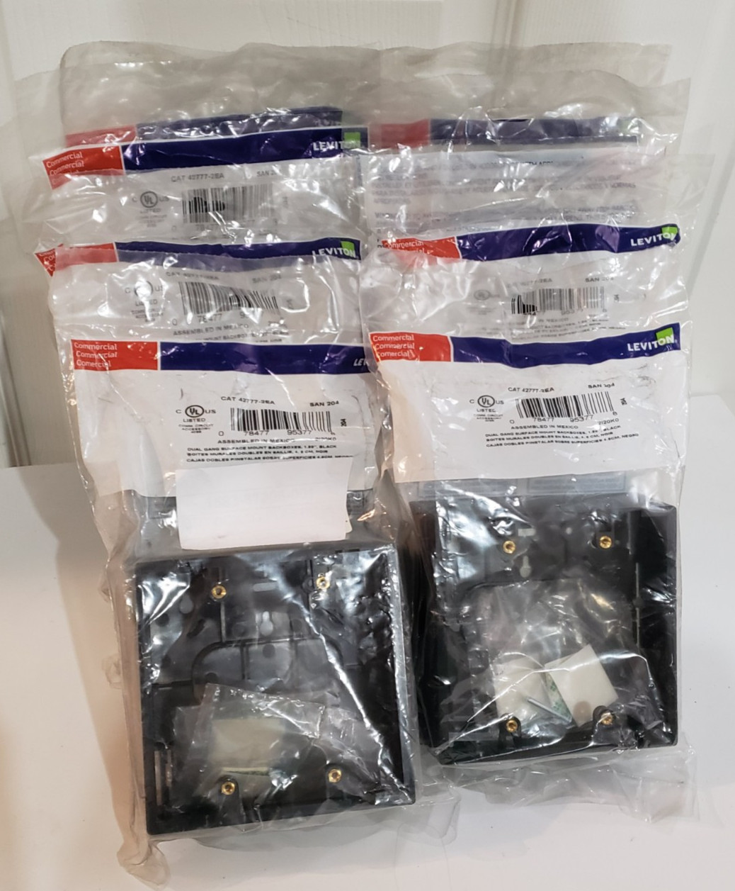 Dual gang surface mount Leviton 42777-2ea 1.89” black