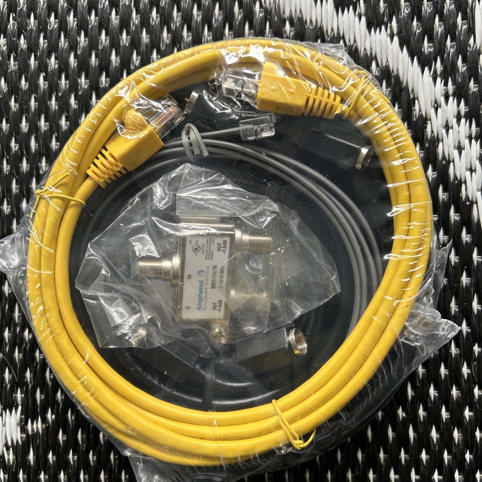 SIK Accessory PAK Phone ABS-SIK-Phone-02 Splitter Ethernet Coax Kit NEW**