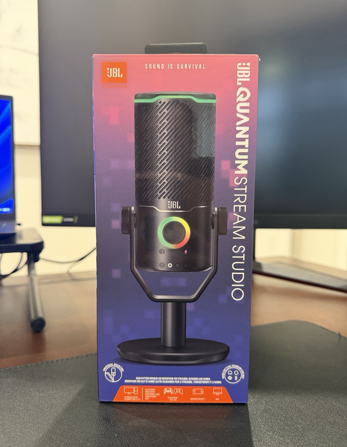 JBL Quantum Stream Studio USB Desktop Microphone Black RGB Lighting Quad Pattern