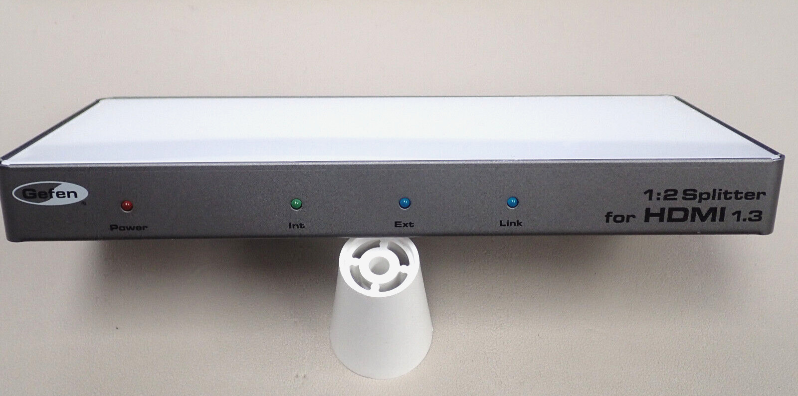 Gefen 1x2 HDMI 1.3 Splitter with Audio EXT-HDMI1.3-142D