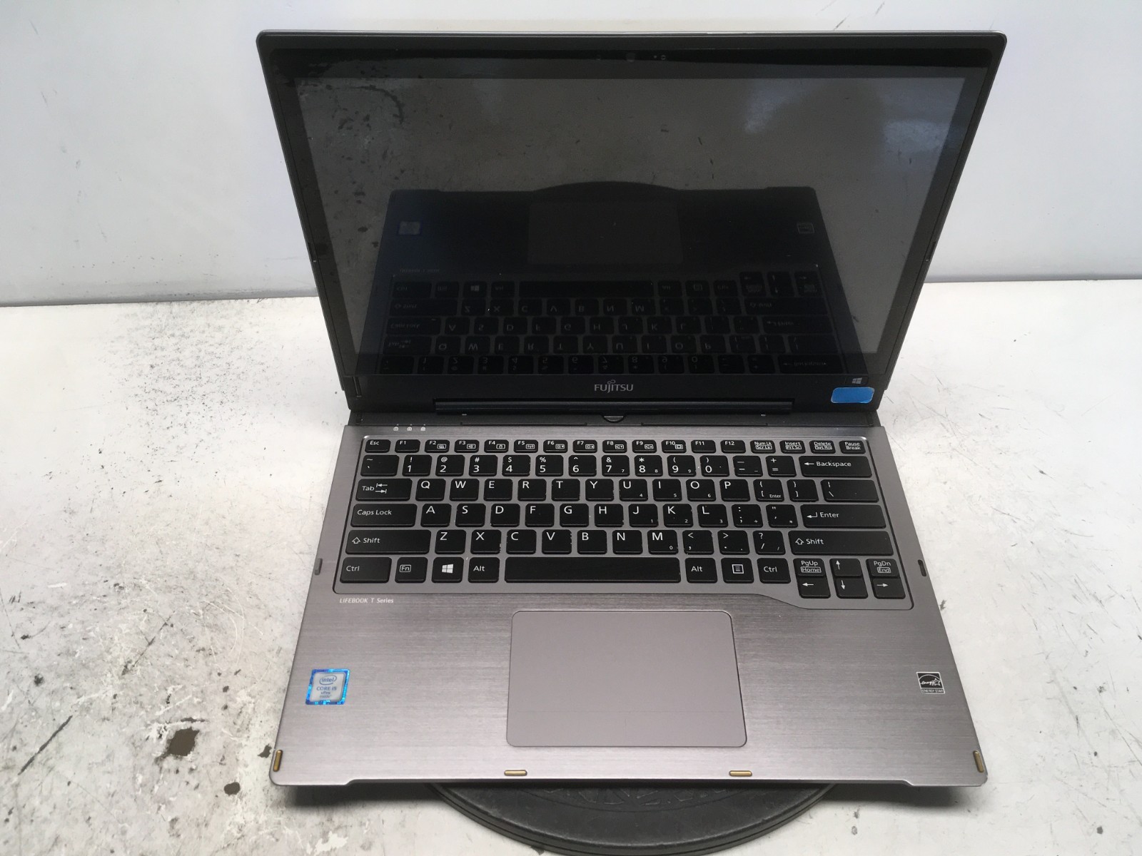 Fujitsu LifeBook T936 Intel i5-6300U 2.4GHz 8 GB NO HDD No Batt