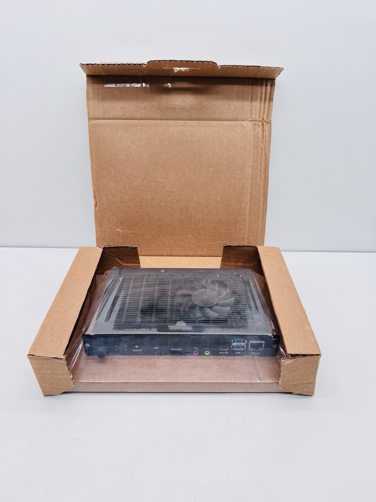 NEC OPS Skylake Gen6 i5-6440EQ 4x2.7GHz 8GB RAM 128GB SSD Slot-in PC Stv2