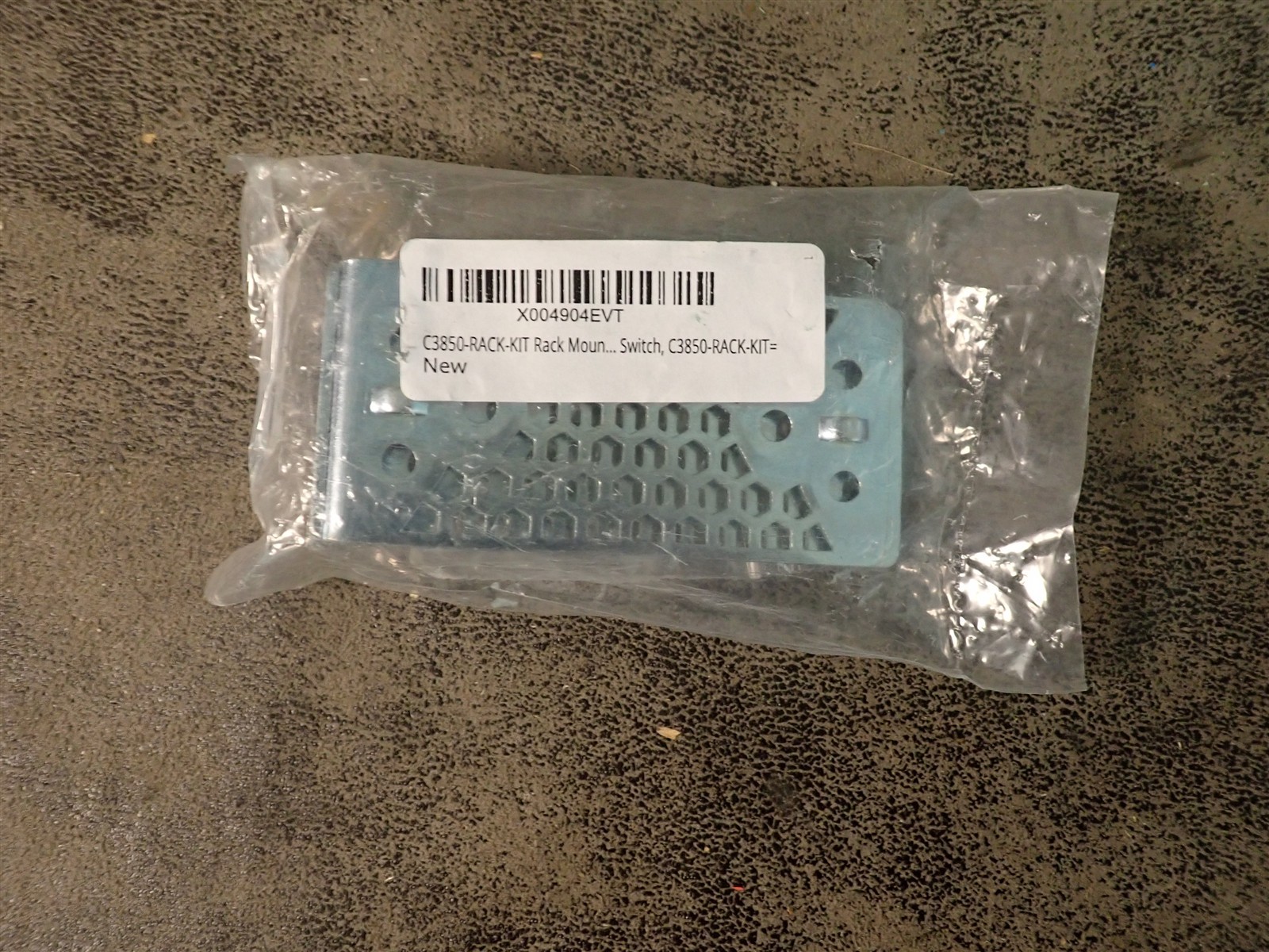 Cisco C3850-RACK-KIT 3850 Series Rack Mount Kit For Cisco Switches (SH-17)