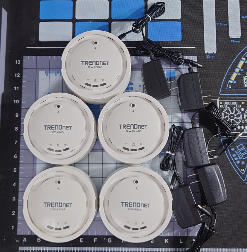 LOT OF 5 TRENDNET TEW-653AP w/ Mounting Brackets & AC Adapters