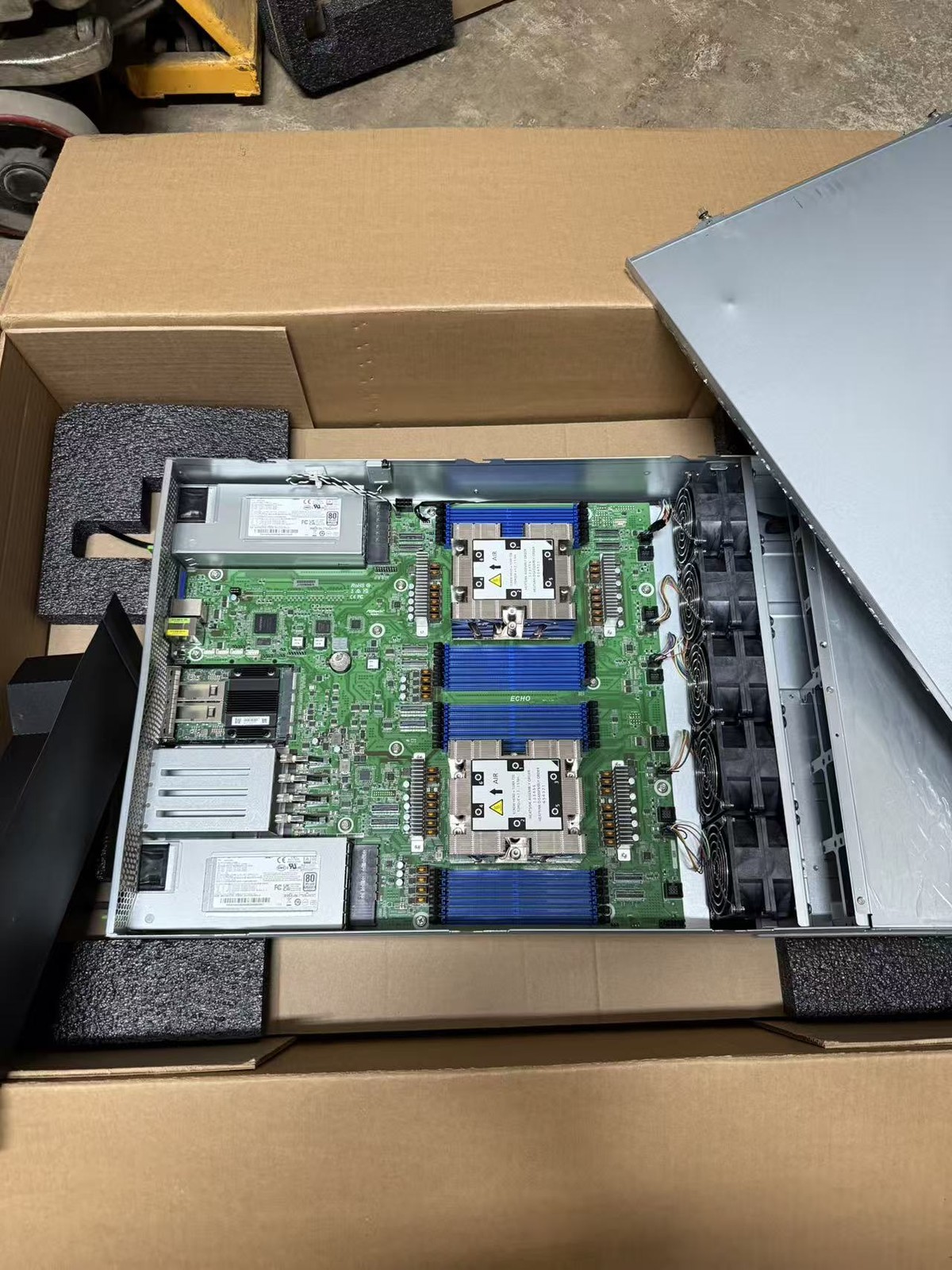ASRock Rack GENOA2D24TM3-2L+2 * AMD EPYC 9575F Combination 2U Server