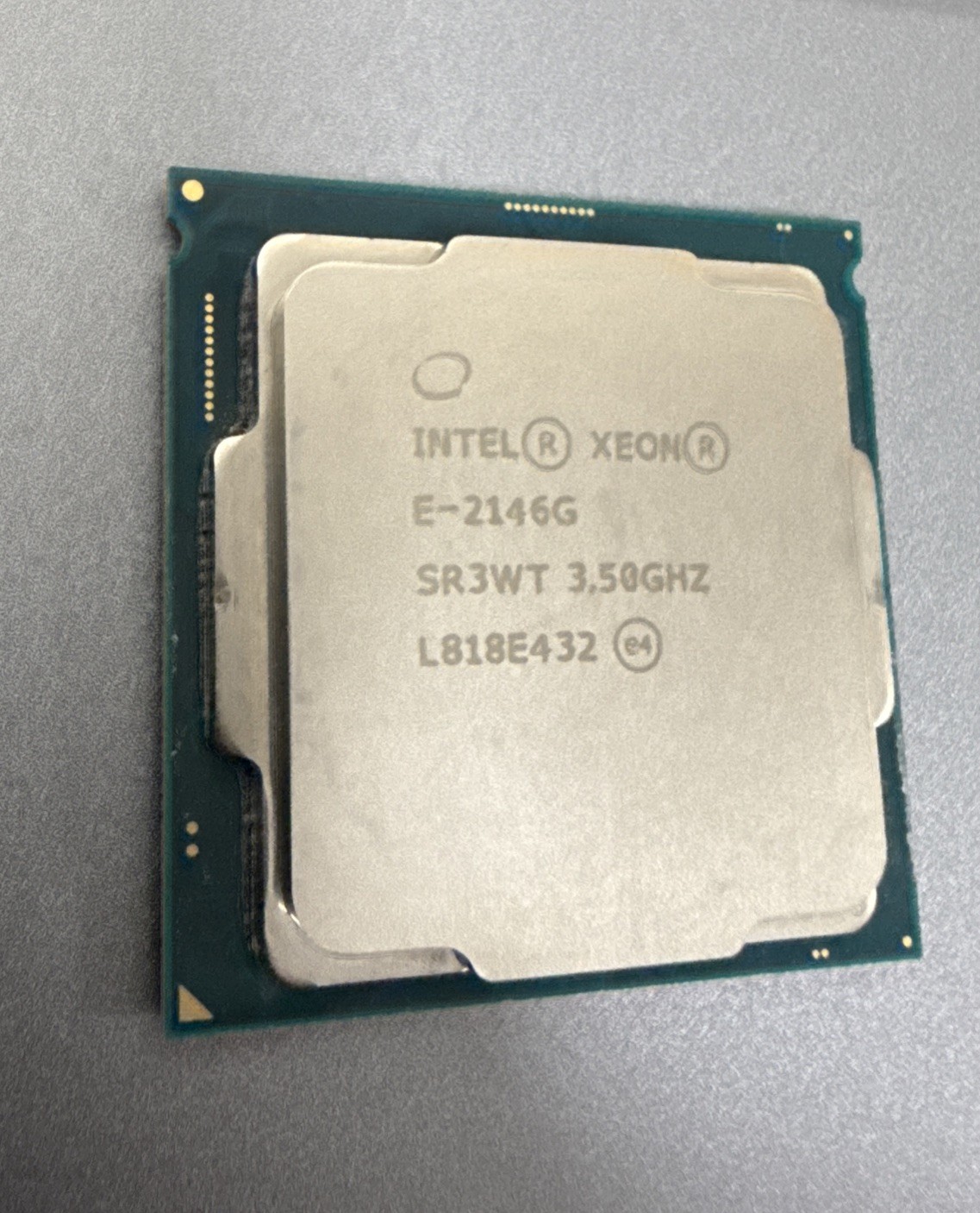 Intel Xeon E-2146G 3.5GHZ 6-Core 80W LGA1151 SR3WT