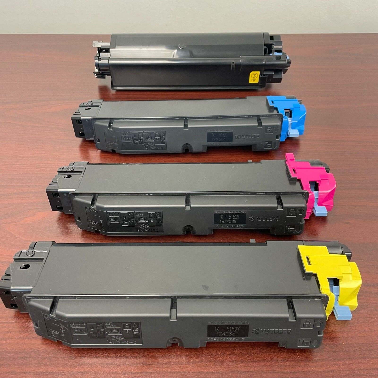 Set of 4 Genuine Kyocera Ecosys P6035cdn M6035cidn M6535 Color Toner TK-5152