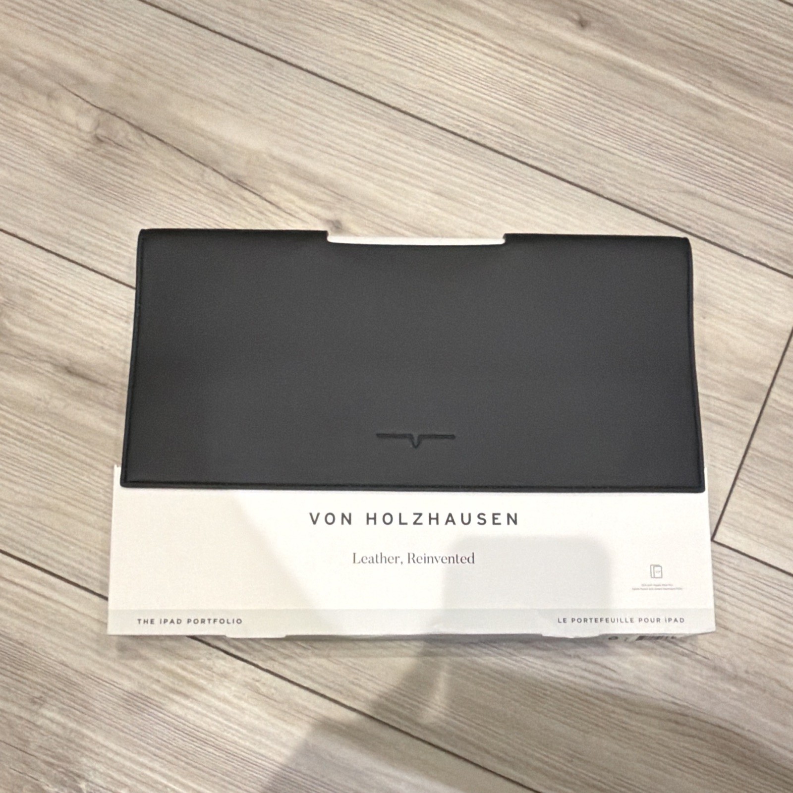 Von Holzhausen The iPad Portfolio Leather Reinvented Case Black Brand New vegan