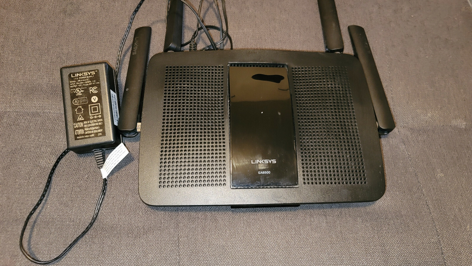 Linksys Max-Stream 1733 Mbps 4-Port Gigabit Wireless AC Router (EA8500) 