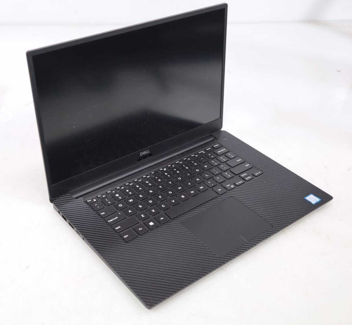 Dell Precision 5540 15.6" i9-9880H 8GB DDR4 512GB SSD QUADRO T2000 No COA OS