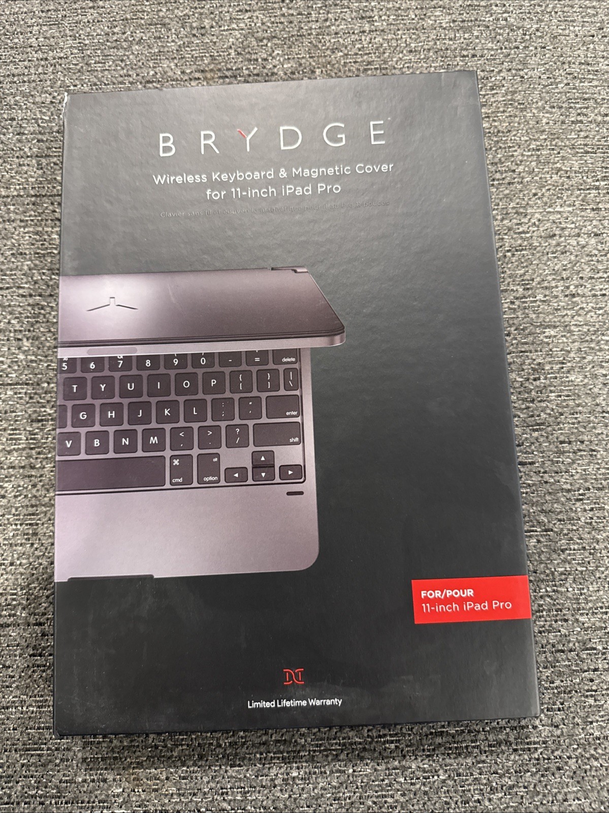 Brydge BRY4012 Bluetooth Keyboard for Apple iPad Pro 11in. - Space Gray