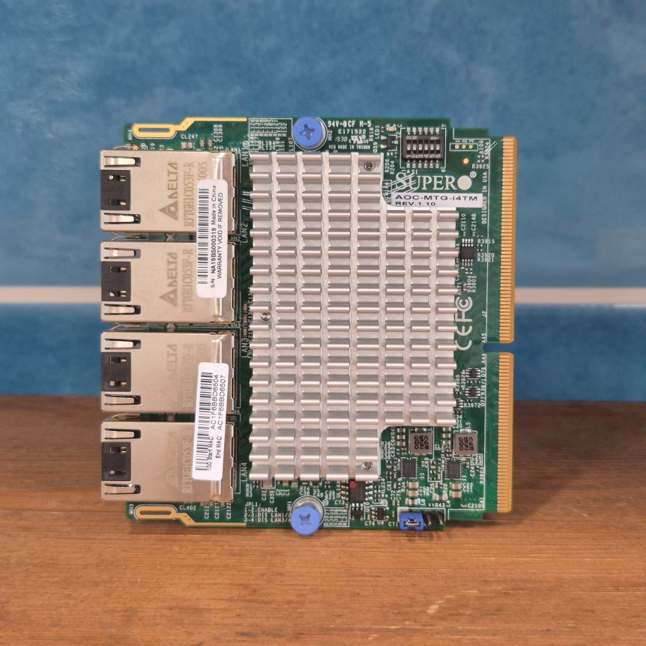 Supermicro AOC-MTG-i4TM Quad 10GbE Intel X550 RJ45 SIOM NIC (400 EUR 0% VAT)