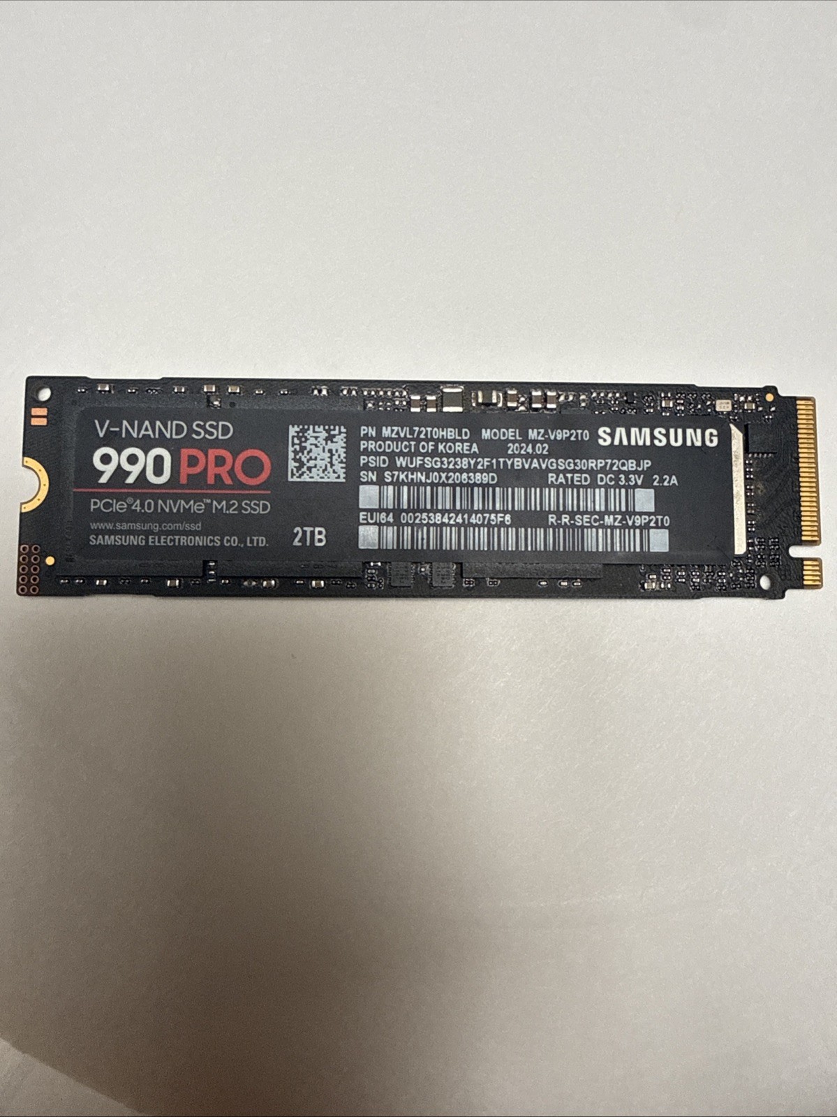 Samsung 990 PRO 2TB NVMe PCIe 4.0 M.2 2280 (MZ-V9P2T0) Internal SSD