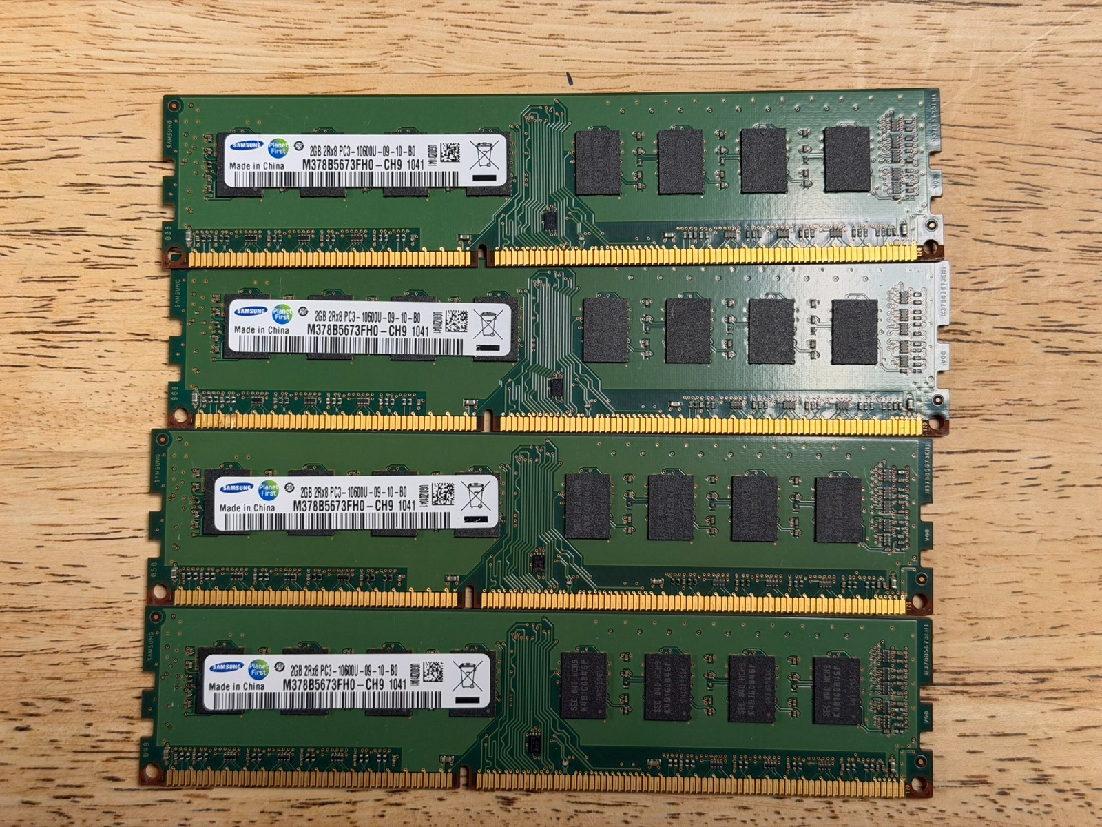 Samsung 8GB (4x2GB) DDR3 SDRAM 1333 MHz Memory M378B5673FHO-CH9-1041
