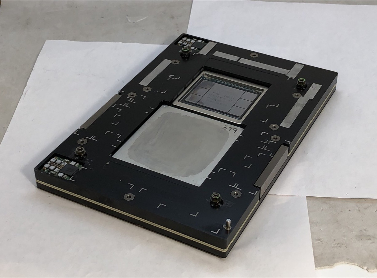 Nvidia GH100 PG530 80GB HBM2 Qual Sample GH100-888K-A1 699-2G530-0204-DV2 B