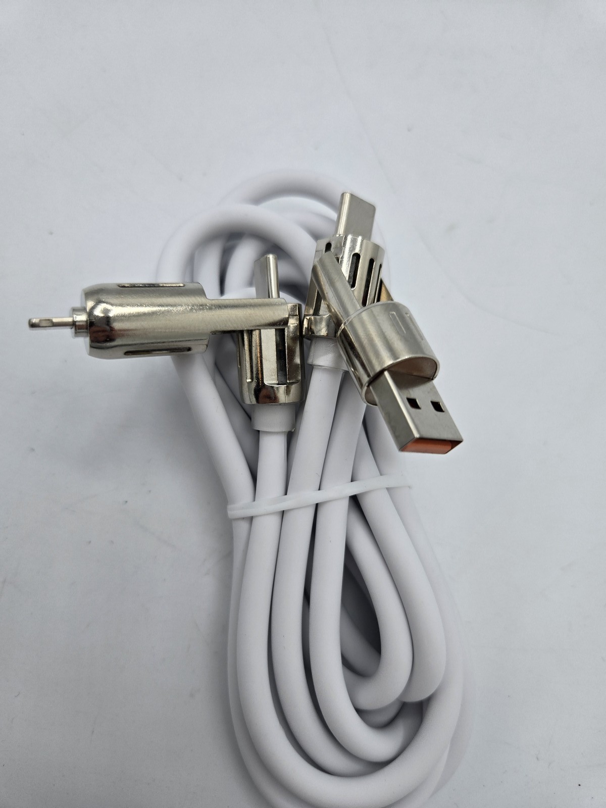 USB to Lightning Charging Cable - 1M White with Durable Metal Connectors