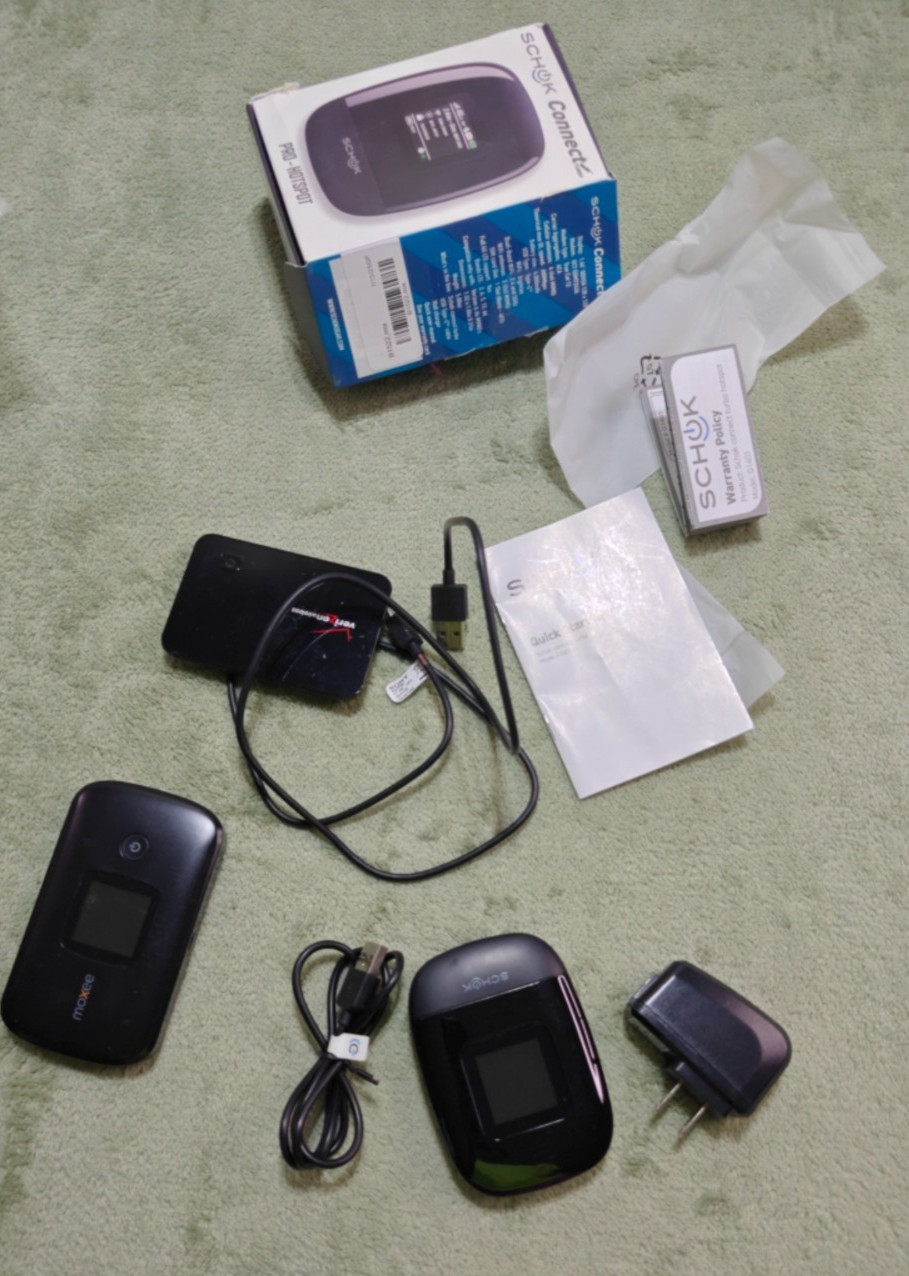 Lot of 3 Mobile WiFi Hotspots Schok Connect Turbo Moxee K779HSDL Novatel MiFi220